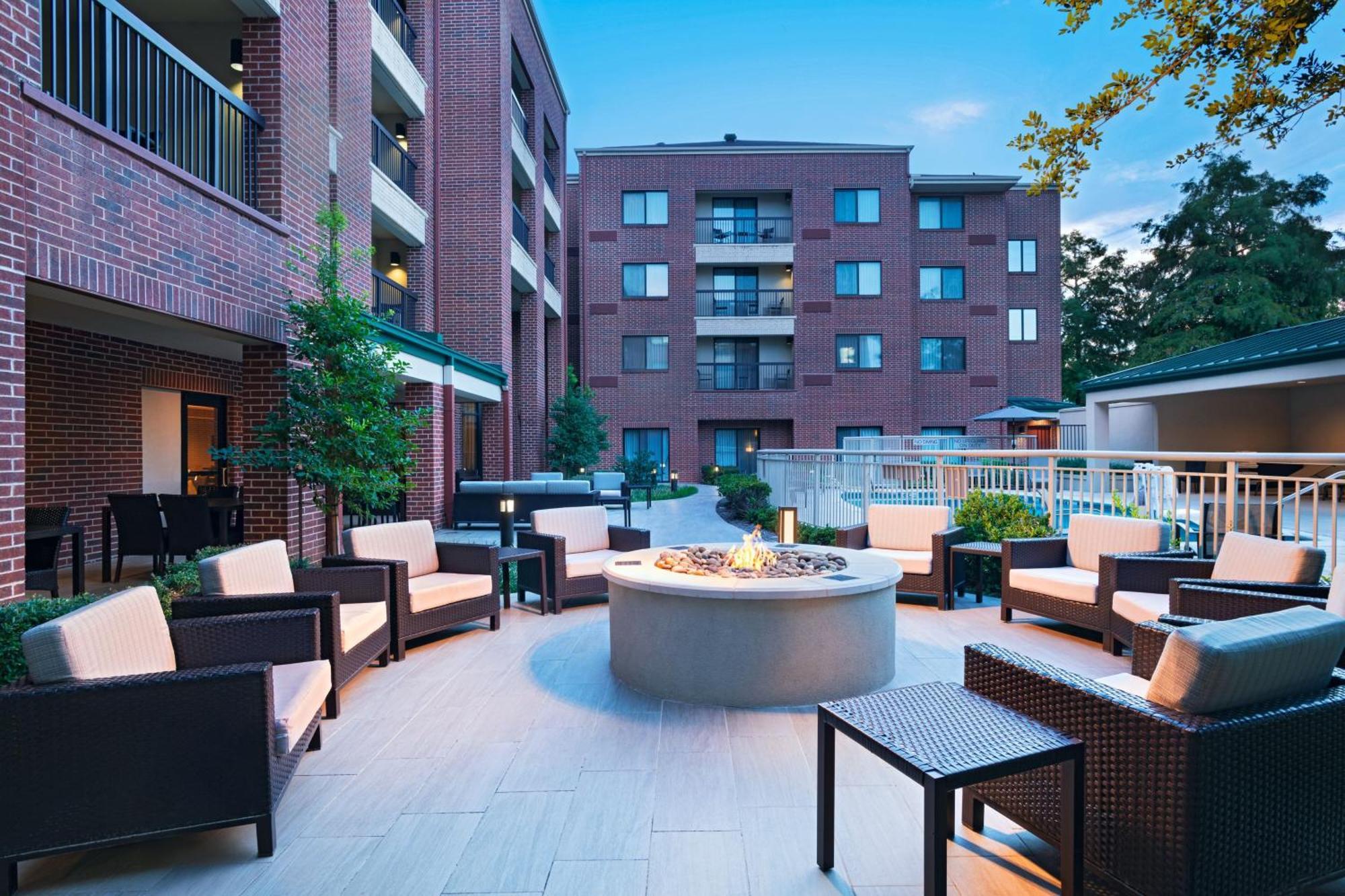 Courtyard Dallas Dfw Airport South/Irving Extérieur photo