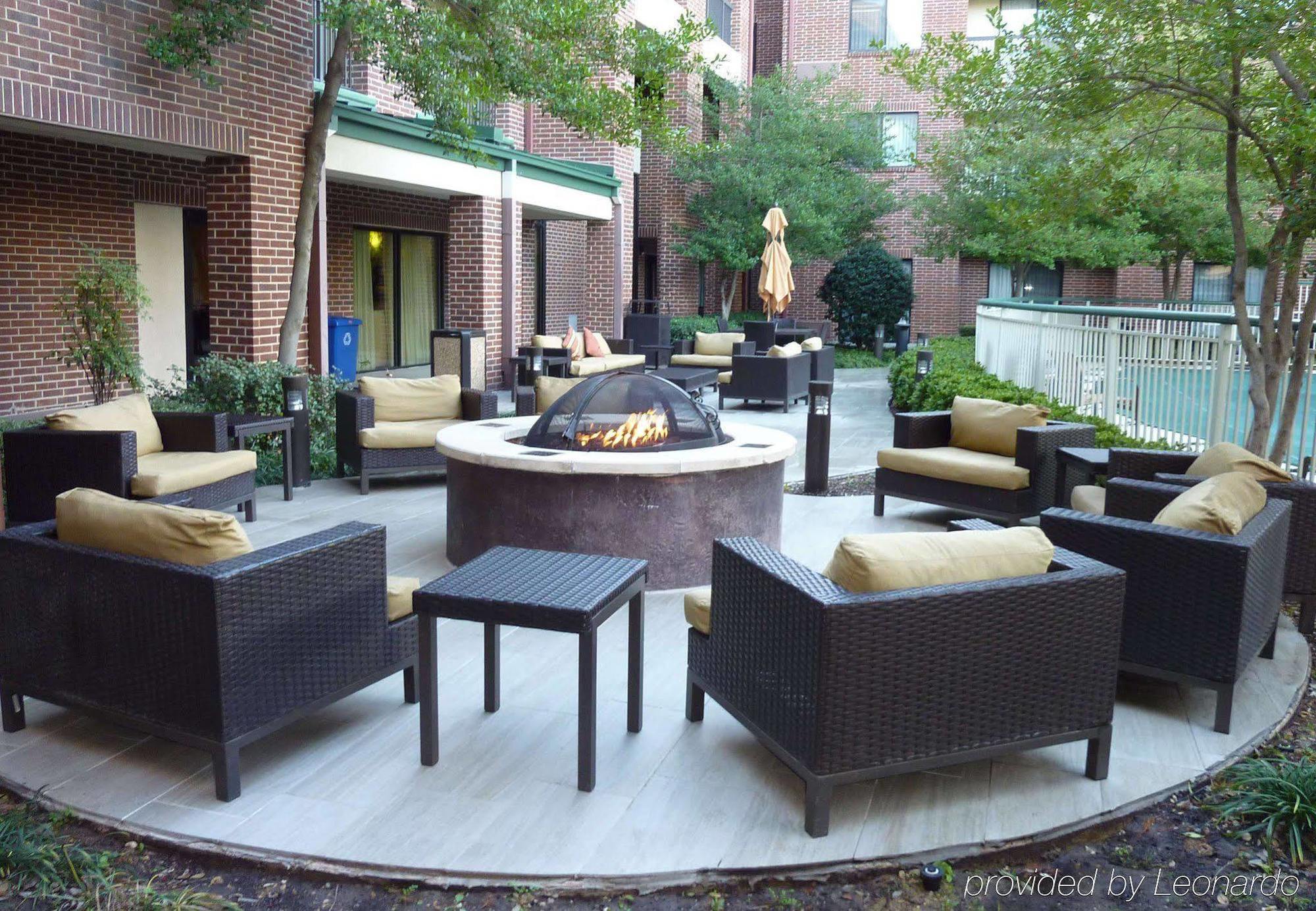 Courtyard Dallas Dfw Airport South/Irving Extérieur photo